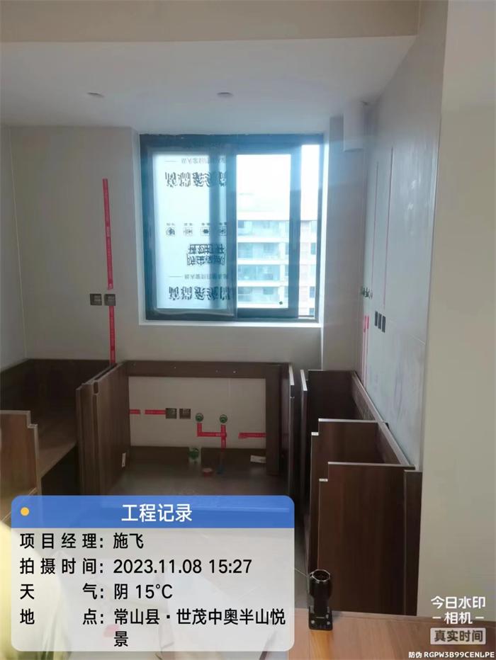 60c3ba1e30b7b2ed14edea158c6ba15.jpg
