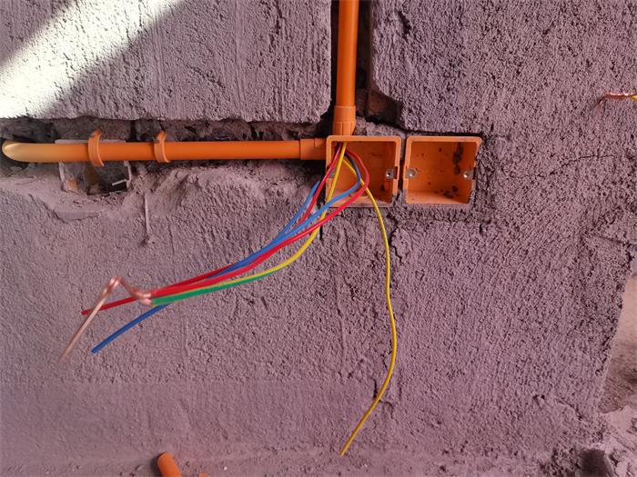 e7a77fd68f58abb84bf9bad0b62e455.jpg