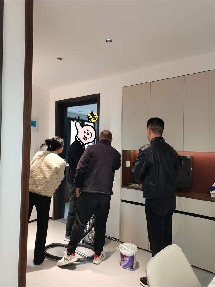 c2dd8a7f6453a4b1fd1e3329d77329a.jpg