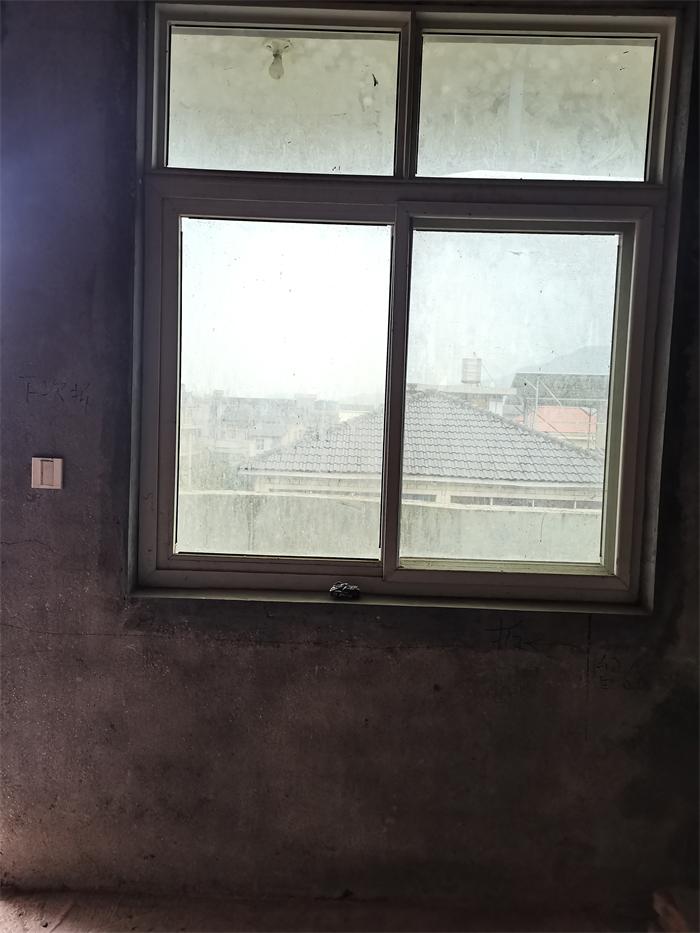 d04fb017660861c0b3dacf11564b1e1.jpg