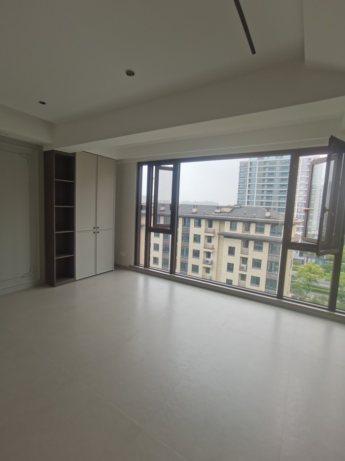 214ddd3429f4dc7caad5958da4403c8.jpg
