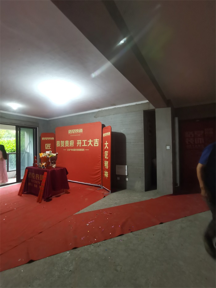 f073c4c5bf6d66a8299cbd2d7968680.jpg