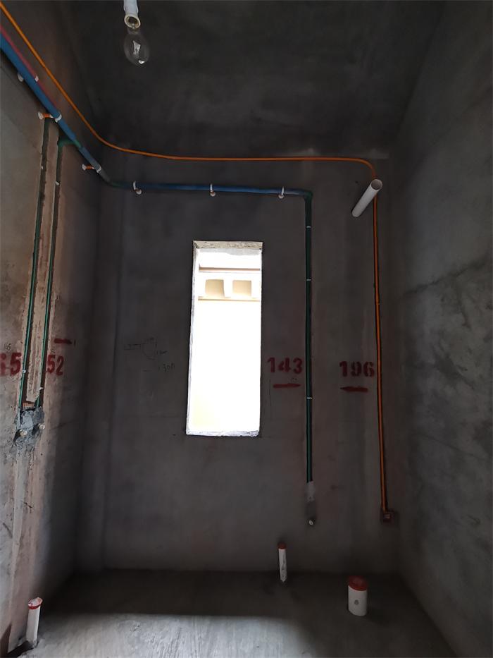 8fda4812d1e34fda2e283cb15078bf4.jpg