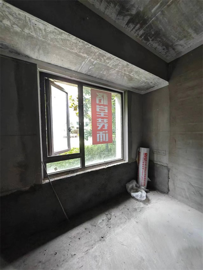 7e235e0359824f6854af21e6a9c0dcc.jpg
