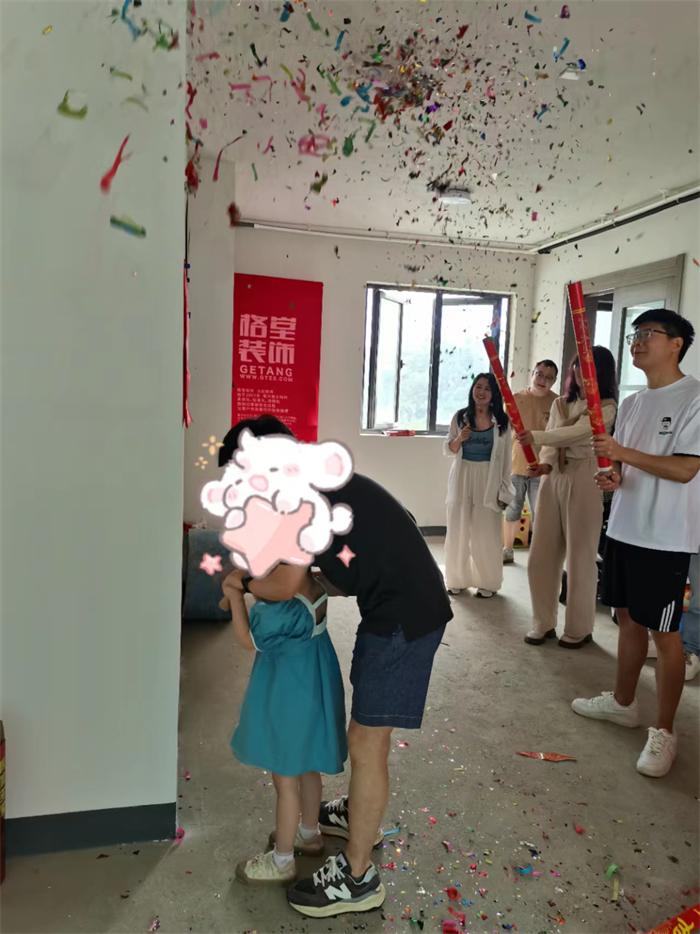 0fe36f314b9c6ce43c9b055643e2a18.jpg