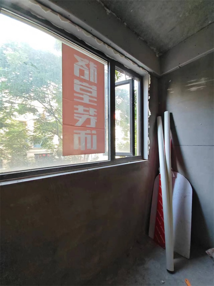 8cb03a5a5e4325a2caa5c8640f76e10.jpg