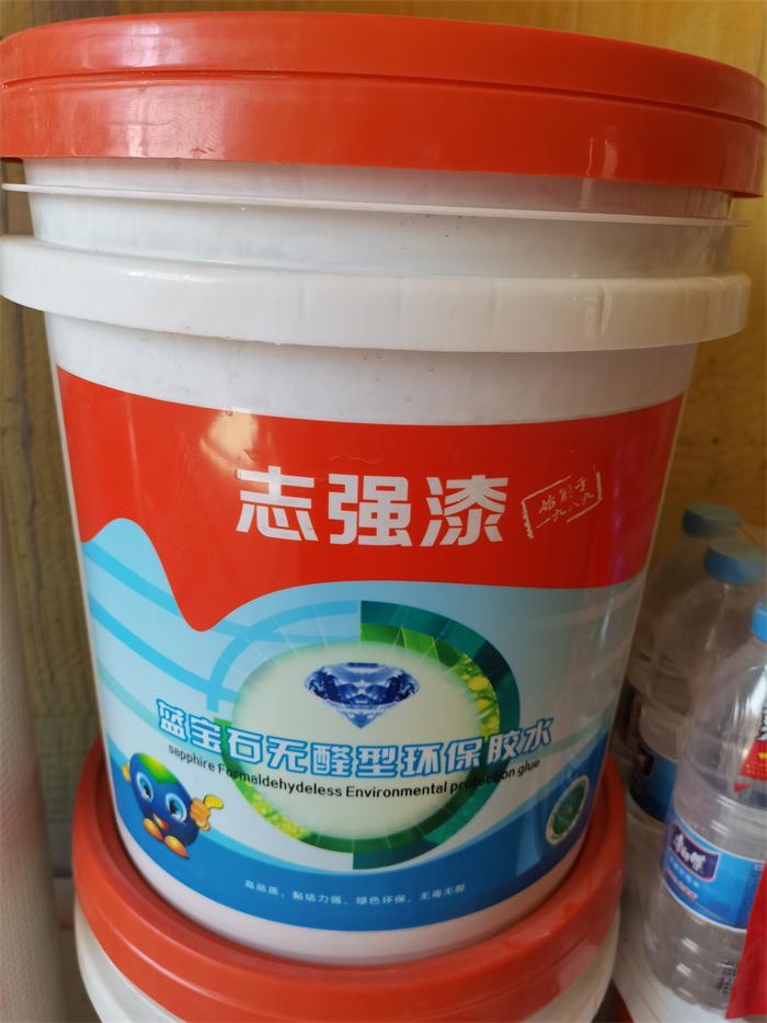ef04a6f3ed124dc95c1afd8a3cf9776.jpg