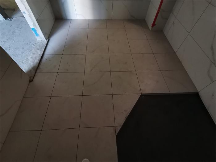 f3d092fb5be0939f7e9b552de910e6e.jpg