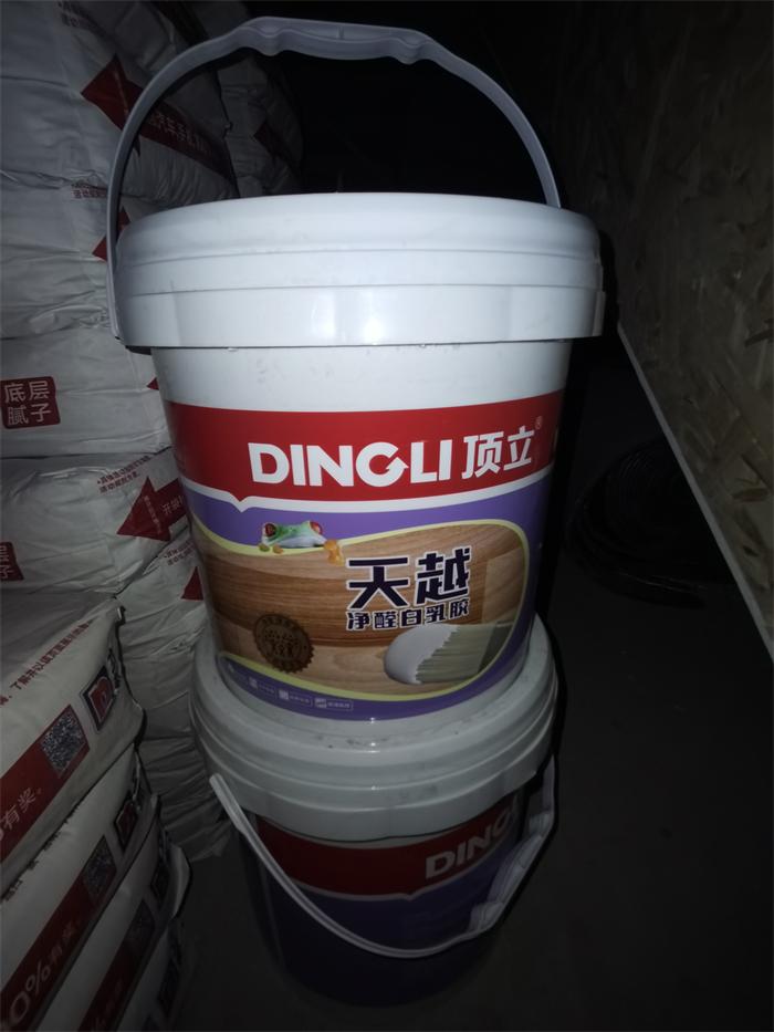 fc6bd0d81336d6b6157b6aaaf5f17db.jpg