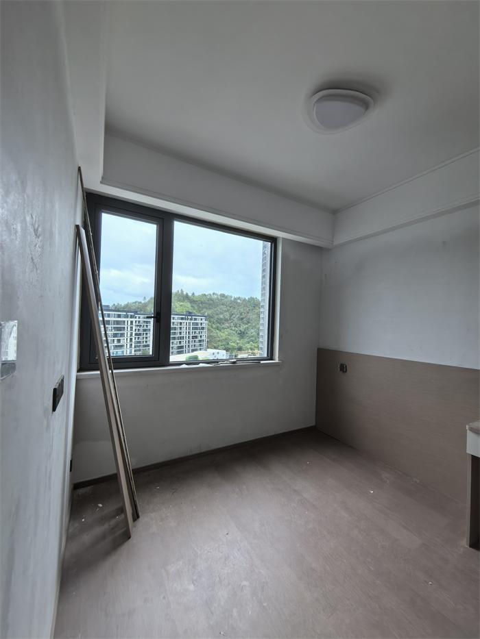 ede71b49ef2d01f29001f2af43308c4.jpg