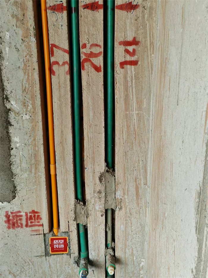 deadb9ee1258d53b82fd7321d282bb7.jpg