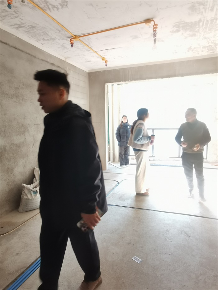 0effc3d1ed4e9ab94941d7bbea1233e.jpg