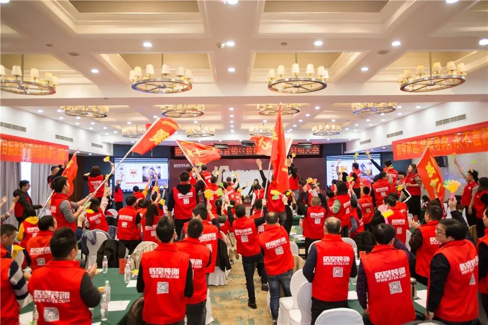 2019�չ�֮ս������װ�Ρ��۸���ս������ᡱ