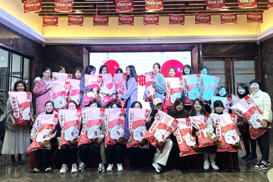 Ů��ڿ��֣���Ů���������ϲ��ʽ�У�